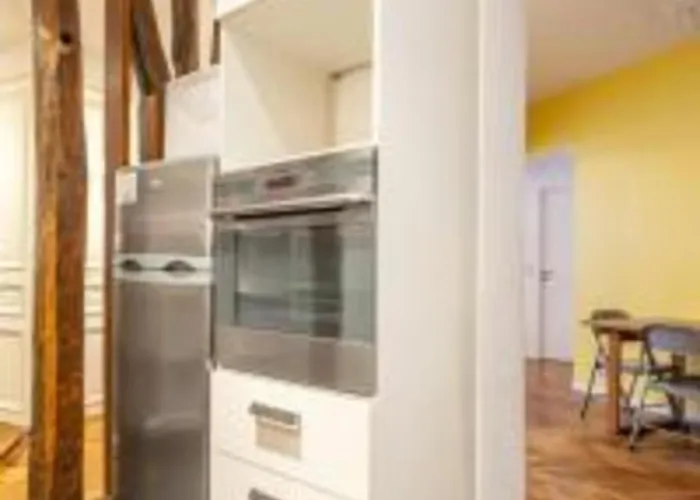 Parisian For 6 Pers By Askmefrance